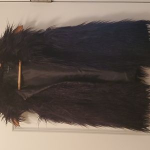 Black Faux Fur Vest! Sz. L!
